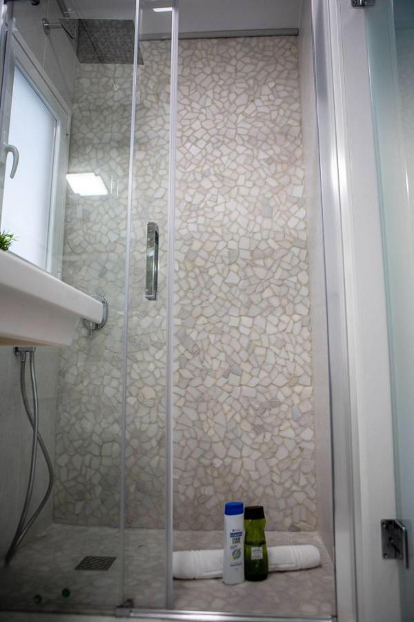 马德里Cozy 2Bed2Bath&Patio W Bedbath In Mdrd'S Center公寓 外观 照片