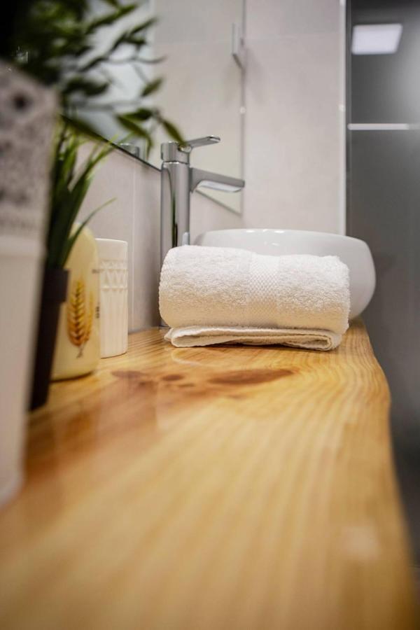 马德里Cozy 2Bed2Bath&Patio W Bedbath In Mdrd'S Center公寓 外观 照片